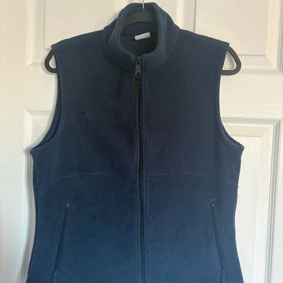Navy Columbia Vest - Picture 2 of 6